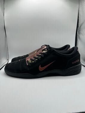 Nike Total 90 Premium Tiempo “Black” size 11 men’s